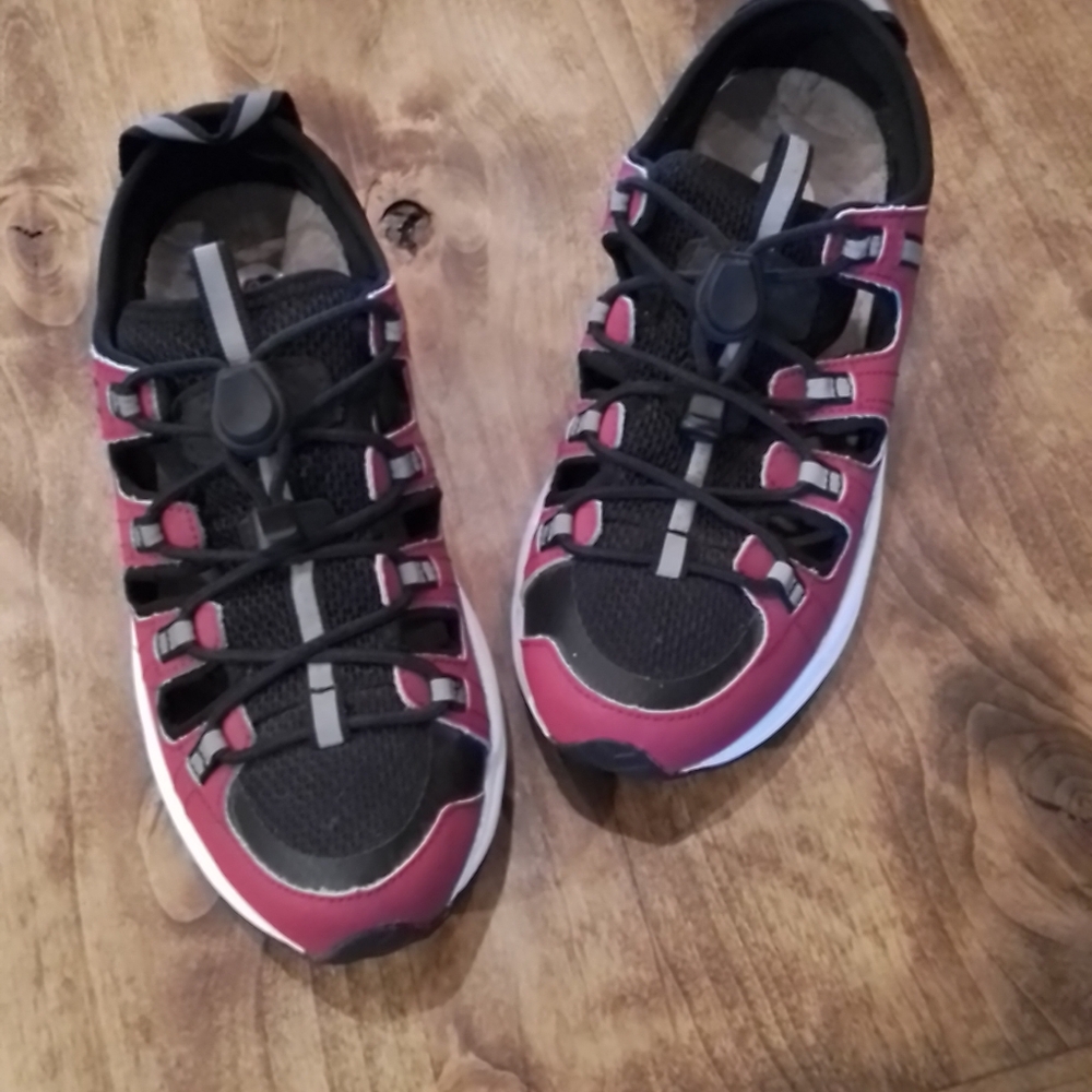 DR. COMFORT SHOES 8M